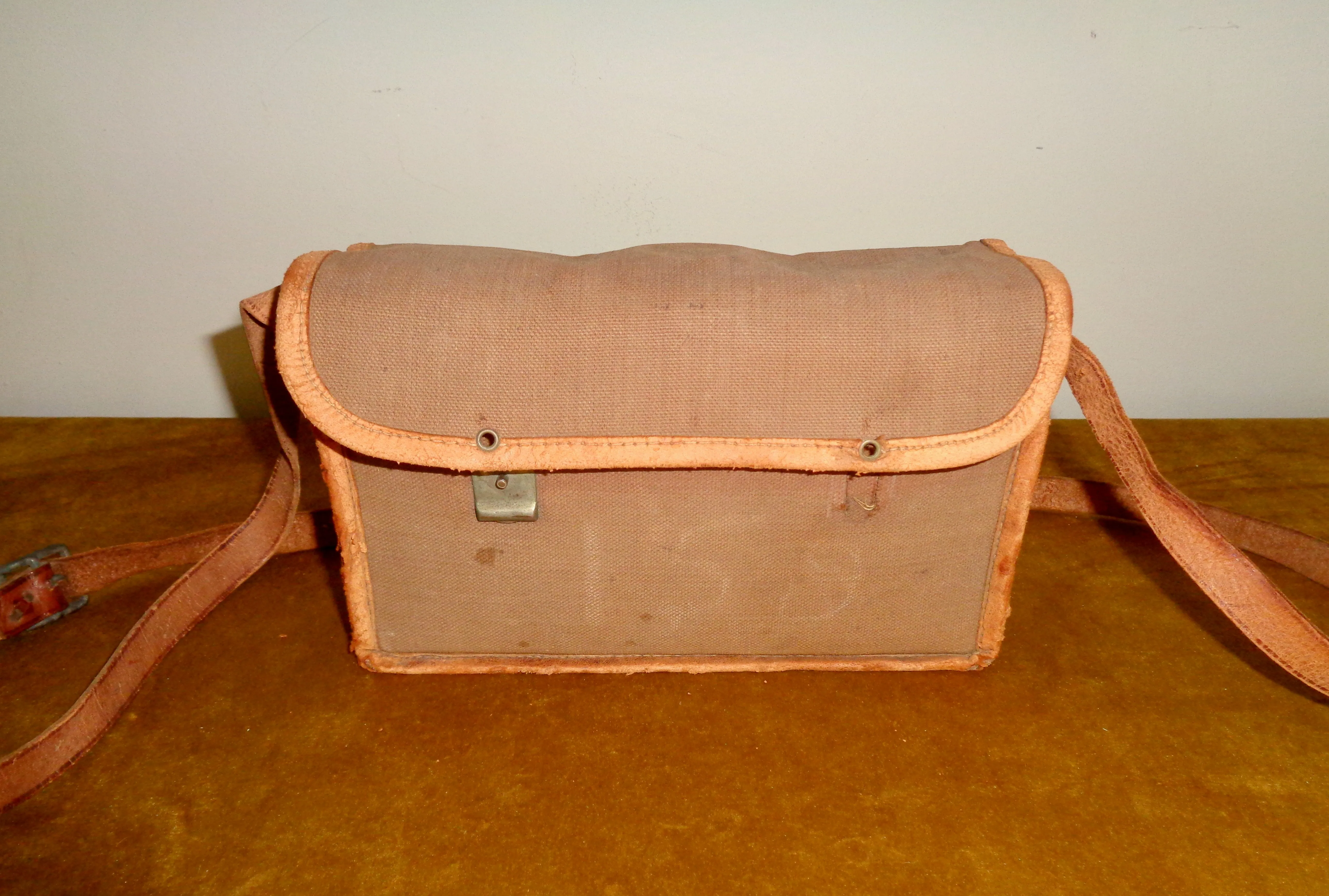 1900s Kodak No.2 Model A Folding Brownie Roll Film Camera Made By Kodak USA