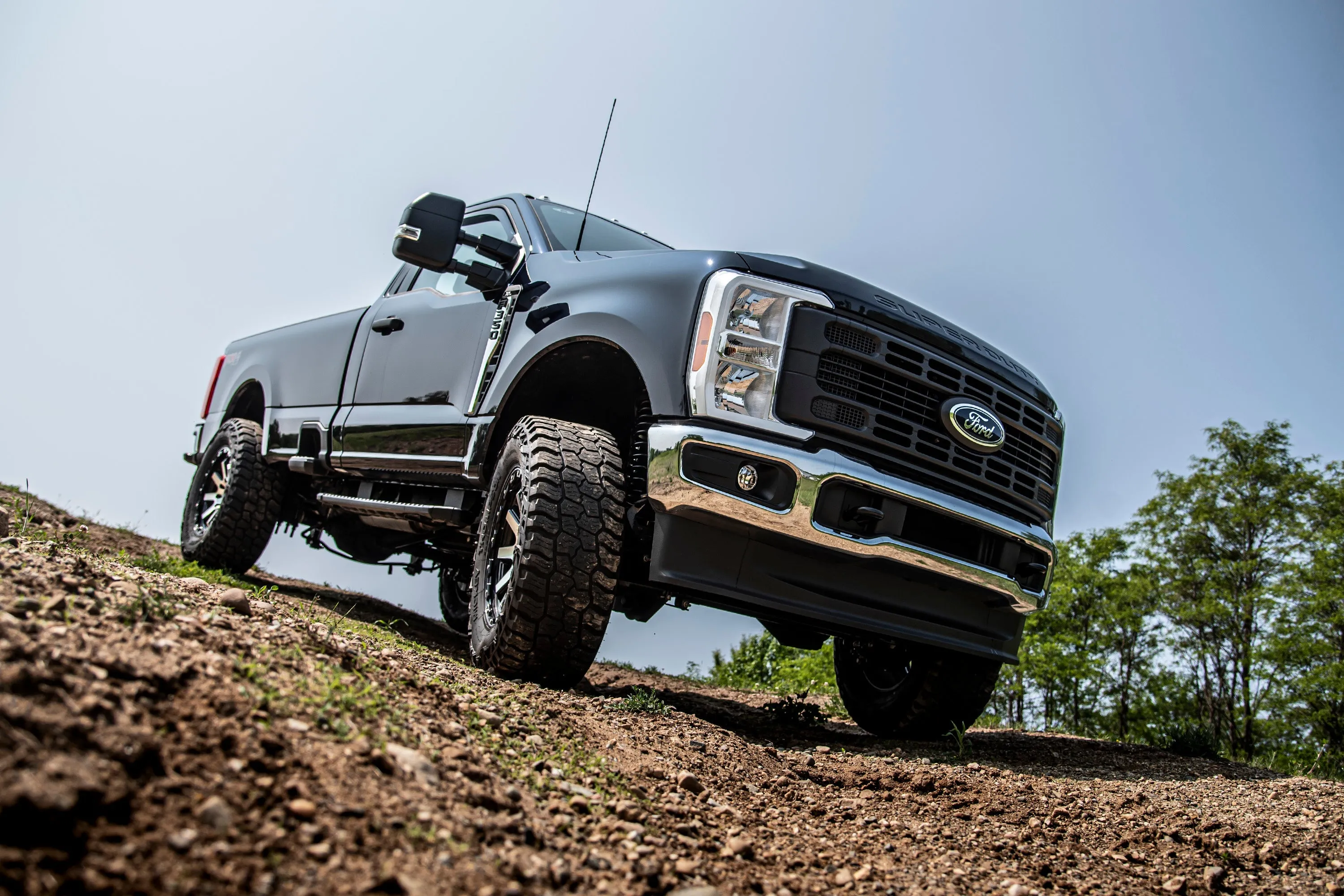 3 Inch Lift Kit w/ Radius Arm | FOX 2.5 Coil-Over Conversion - Performance Elite | Ford F250/F350 Super Duty (2023) 4WD