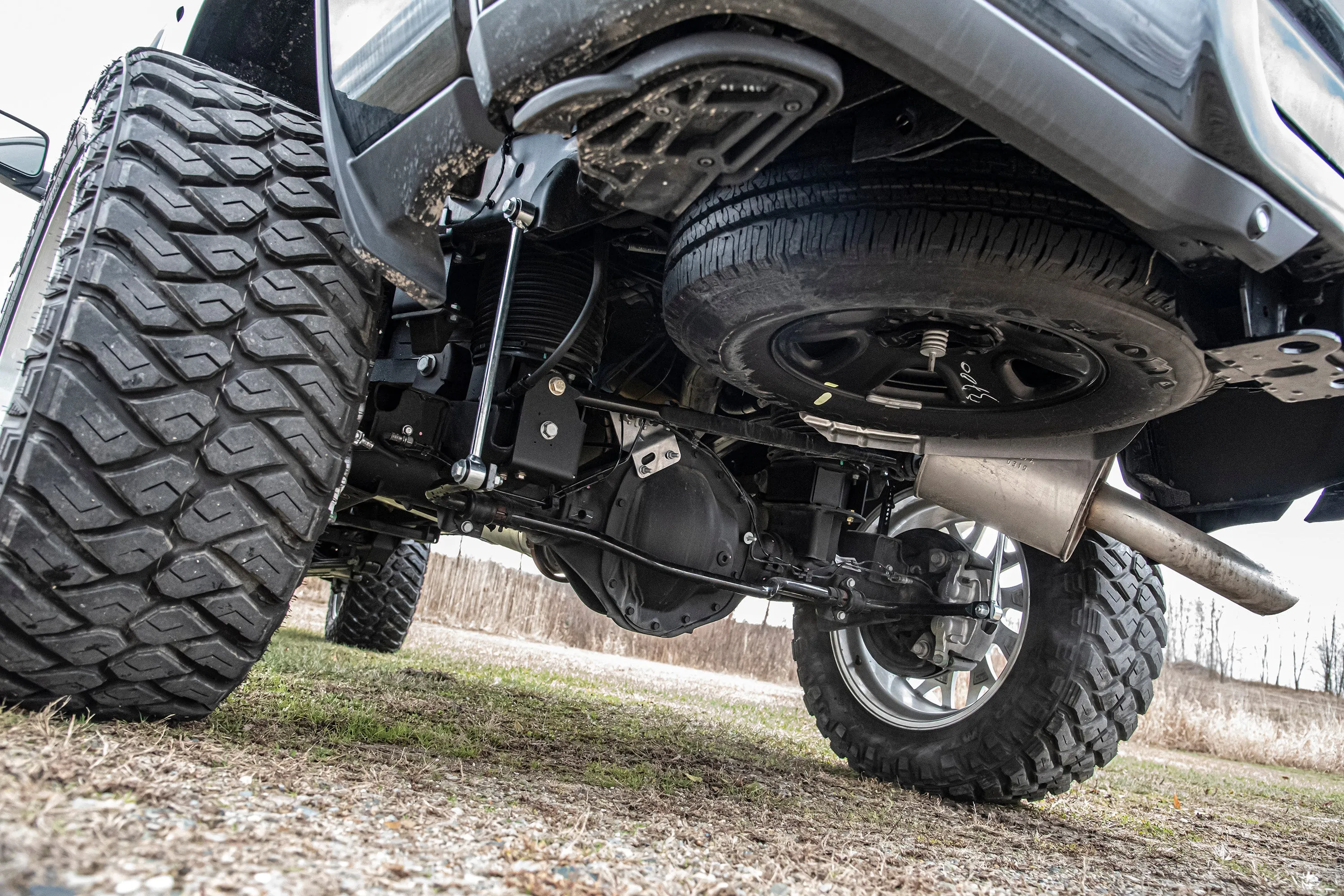5.5 Inch Lift Kit w/ Radius Arm | Ram 2500 w/ Rear Air Ride (19-22) 4WD | Gas