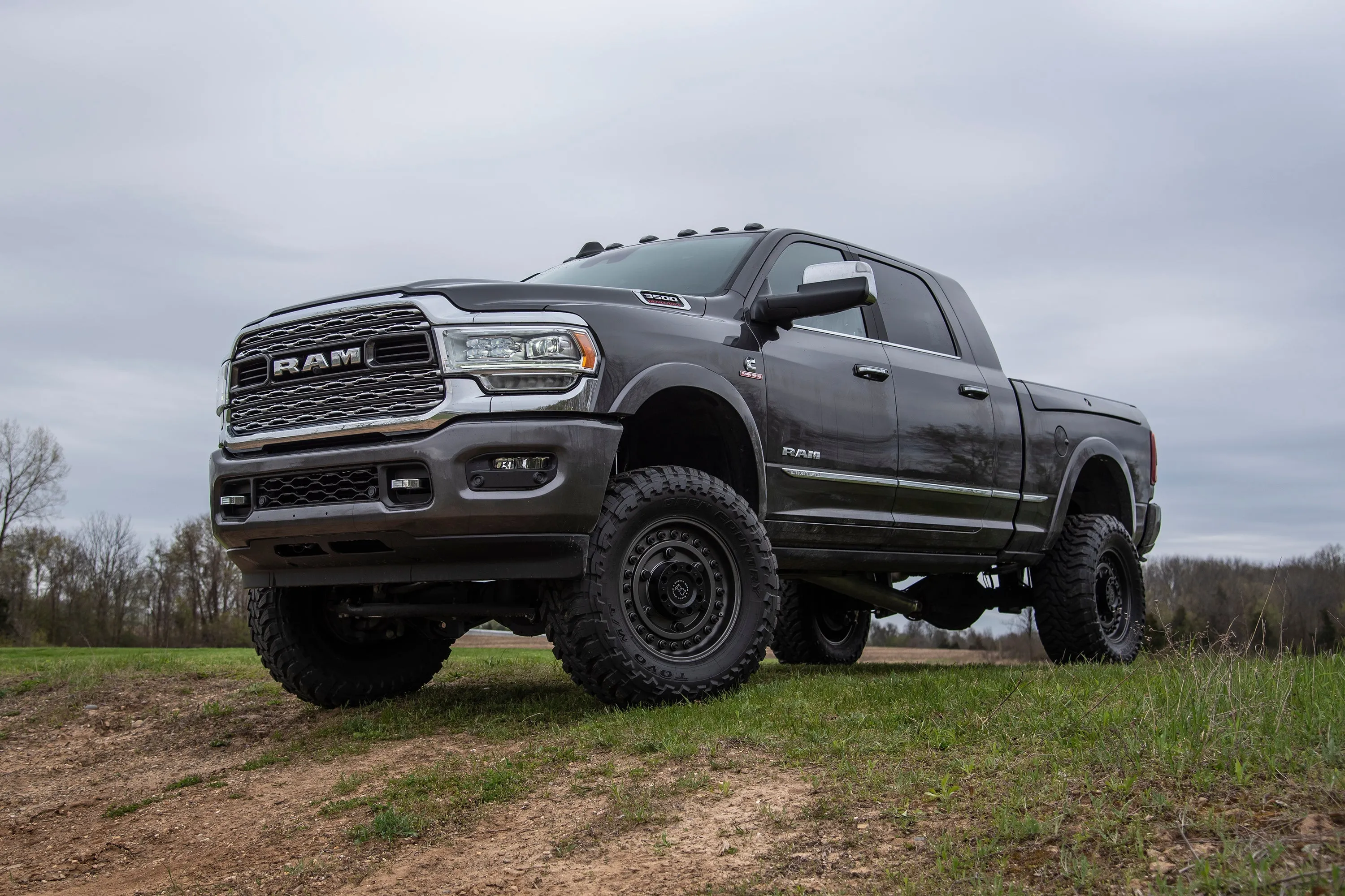 6 Inch Lift Kit w/ Radius Arm | Ram 2500 w/ Rear Air Ride (19-22) 4WD | Diesel
