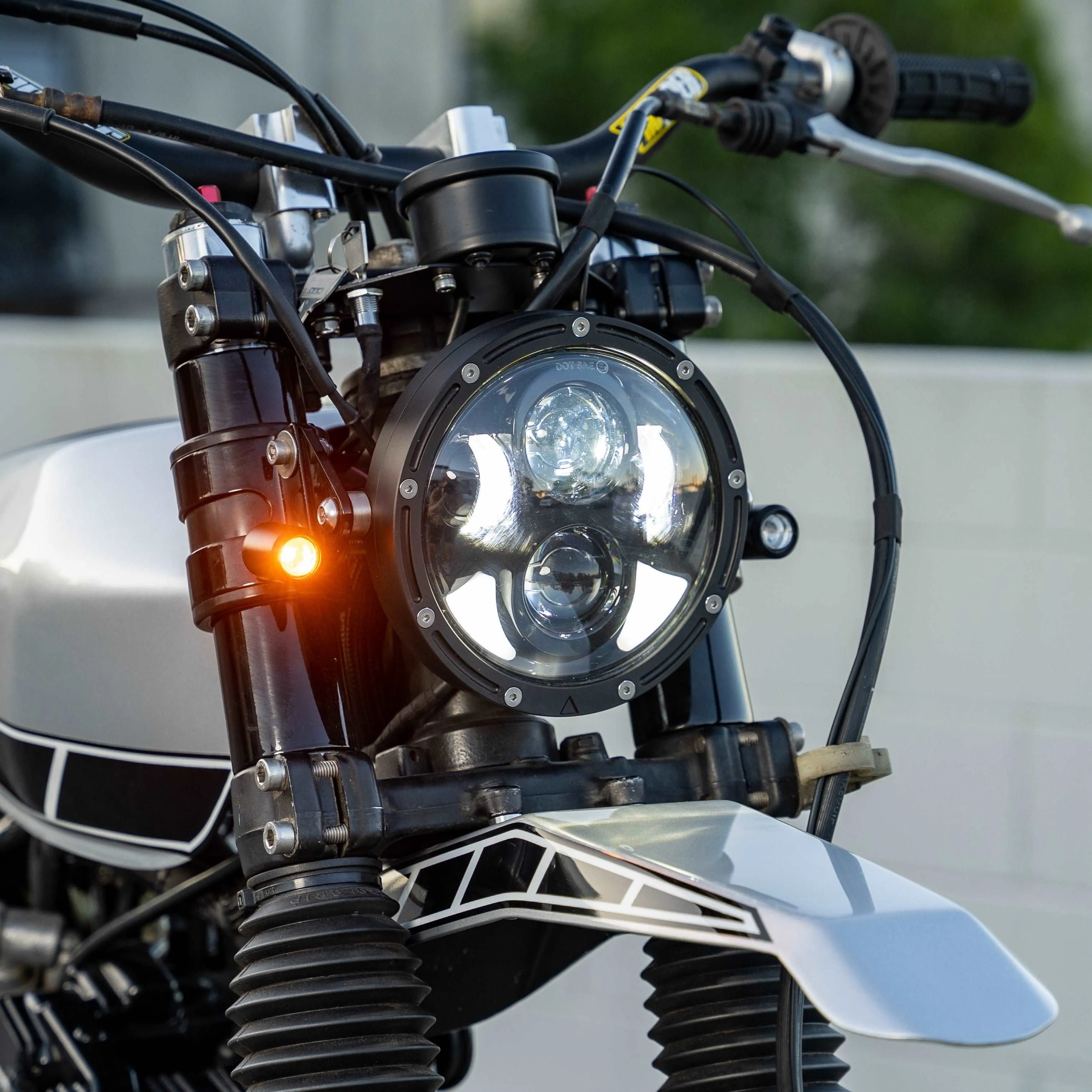 DOME 3 IN 1 LED INDICATORS BLACK - PURPOSE BUILT MOTO