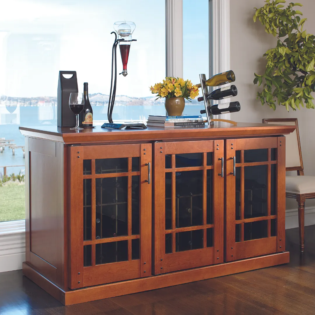 Le Cache Mission Credenza
