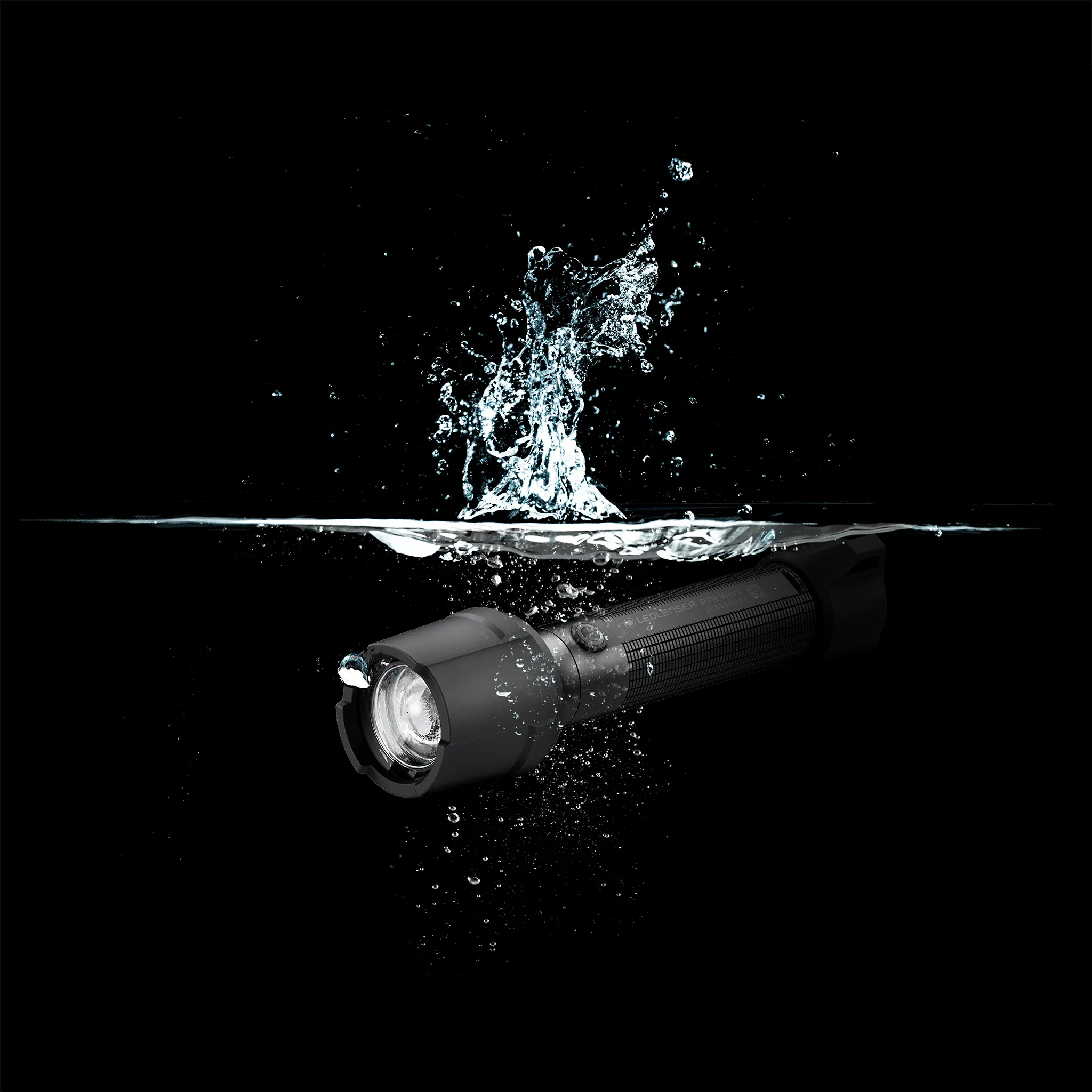 P7R Work Flashlight